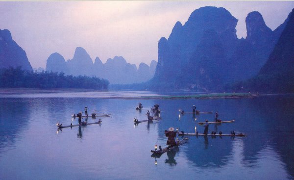 http://www.kcid.net/kcidnet/Guilin/images1/GuilinRiver1.jpg